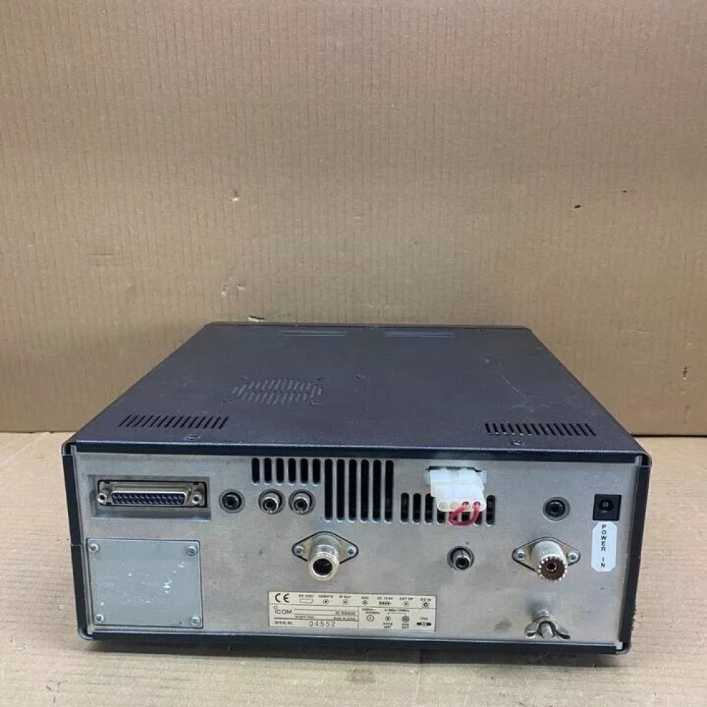 Icom IC-R8500 Professional Wideband Communications Receiver AM/FM/SSB/CW
