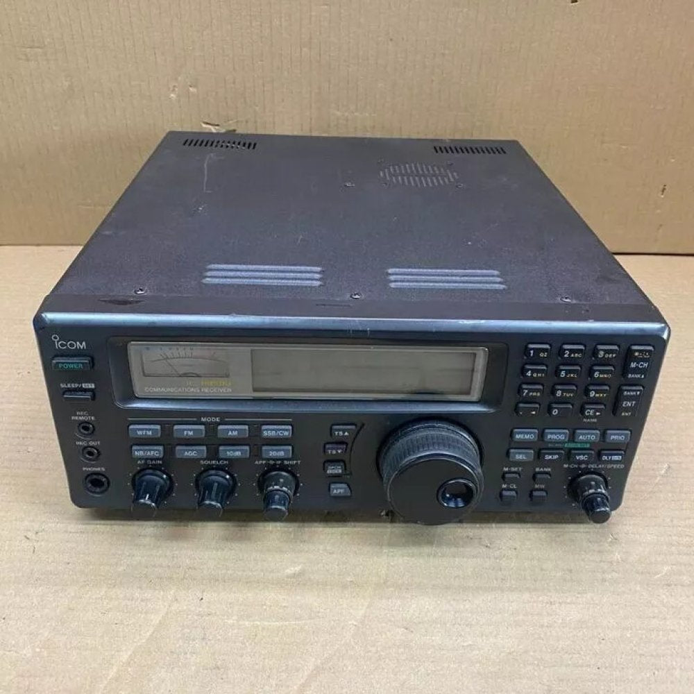 Icom IC-R8500 Professional Wideband Communications Receiver AM/FM/SSB/CW