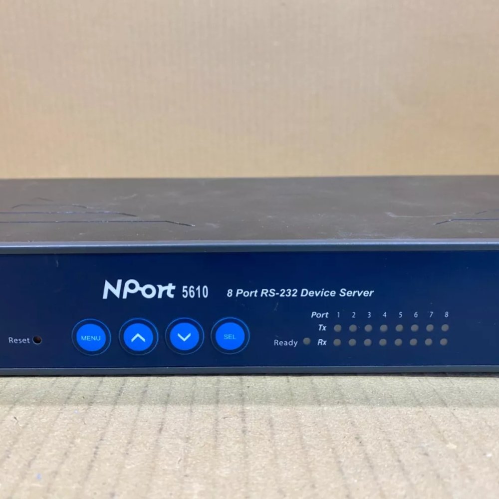 Industrial RS-232 Serial Device Server 8-Port Moxa Rackmount RJ45 100-240V