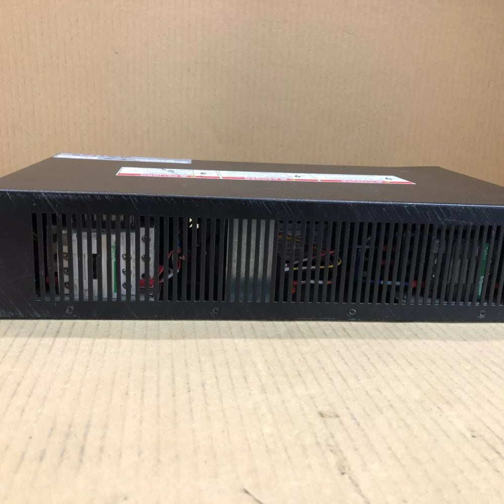 Rack-Mount Power Supply 200-240V Schneider Electric APC NetShelter