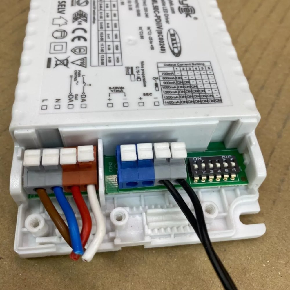 Dimmable Flicker-Free LED Driver, Merrytek ML50C-PDiiV, 50W SELV DALI