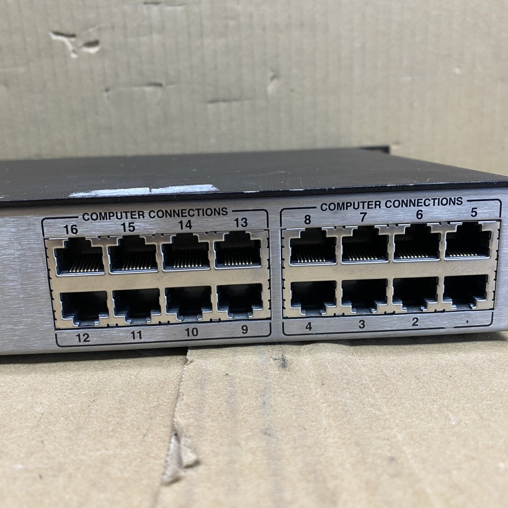 Black Box ServSwitch CX KV0416A-R2 16-Port Rackmount Analog KVM Switch - Used