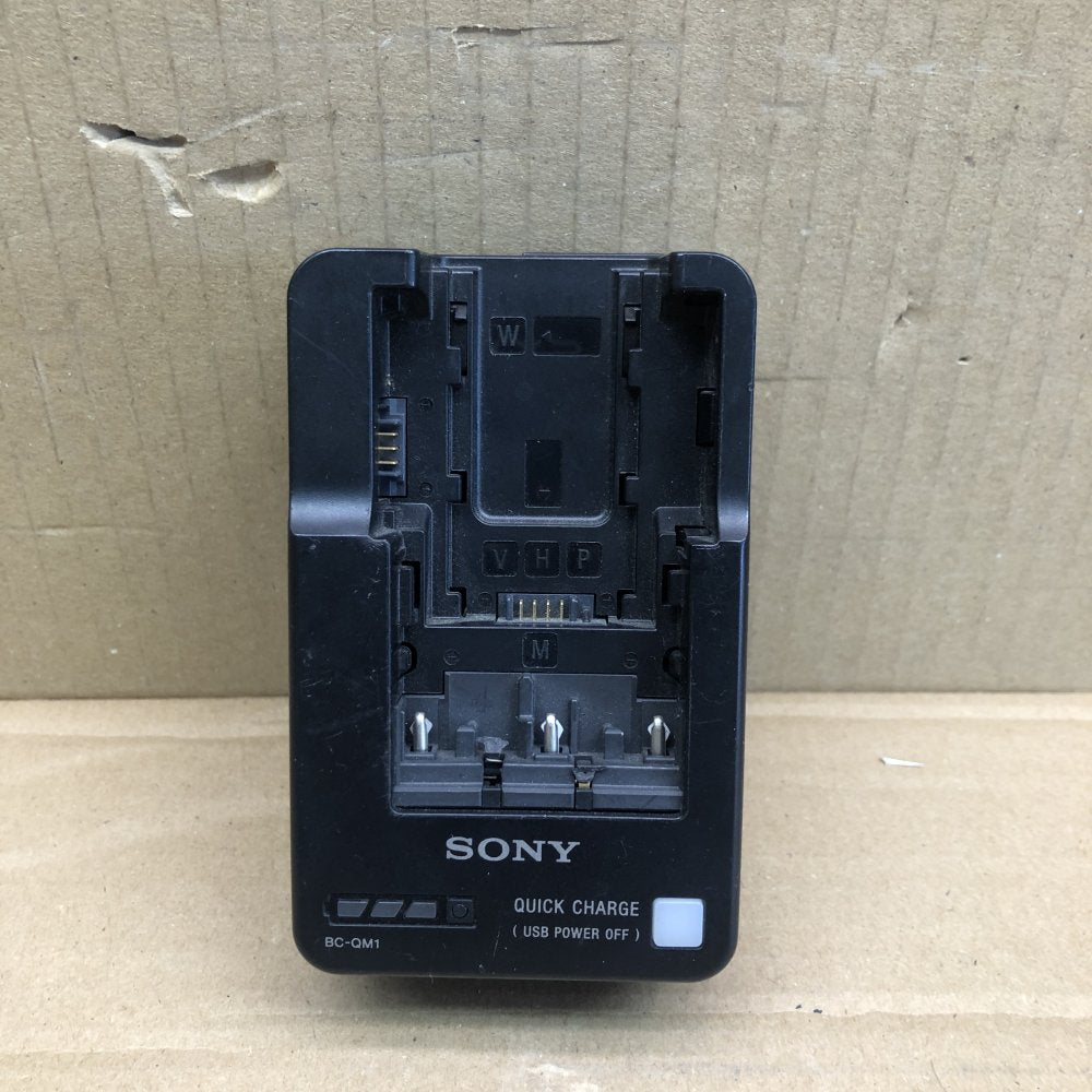 Sony BC-QM1 Compact Charger for InfoLITHIUM M Series Batteries USB Port