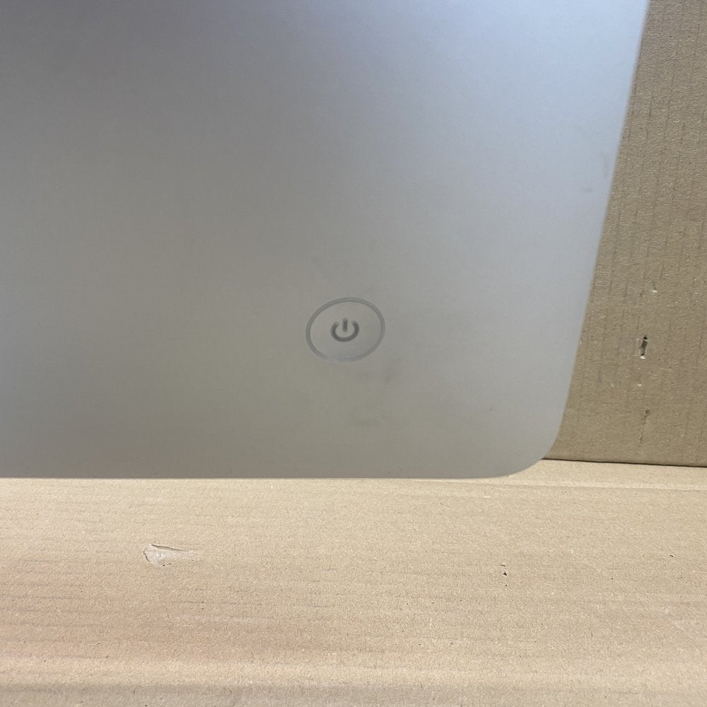 Office All-in-One iMac Intel i5 8GB 120GB SSD 21.5in Cracked Display