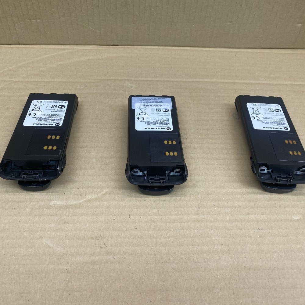 Professional UHF Noise-Canceling Radio Set Motorola PW502C, 16 Channels