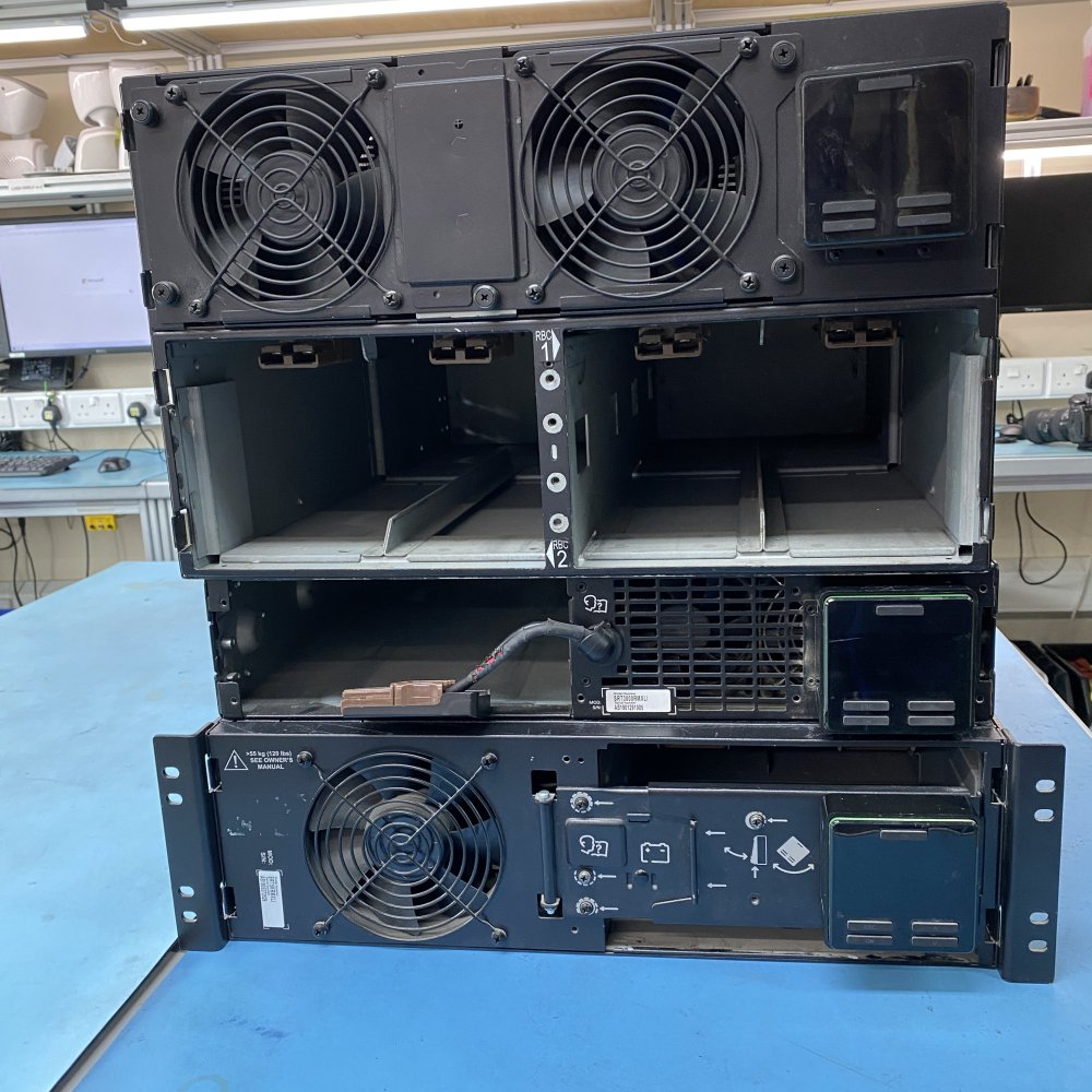Rack-Mount UPS Bundle APC SRT10KRMXLI 5KRMXLI 3000RMXLI High Efficiency
