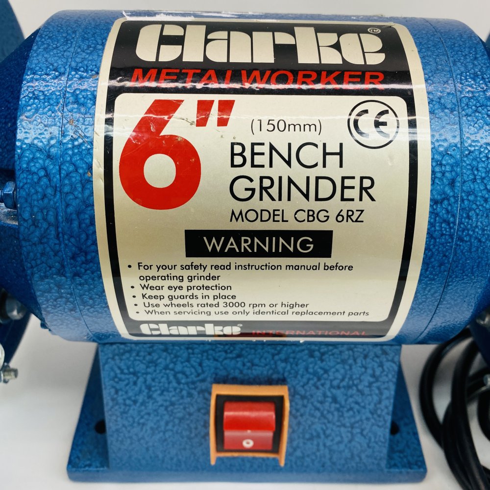 Professional Bench Grinder Clarke CBG 6RZ 240V UK Plug 150mm Twin-Wheel