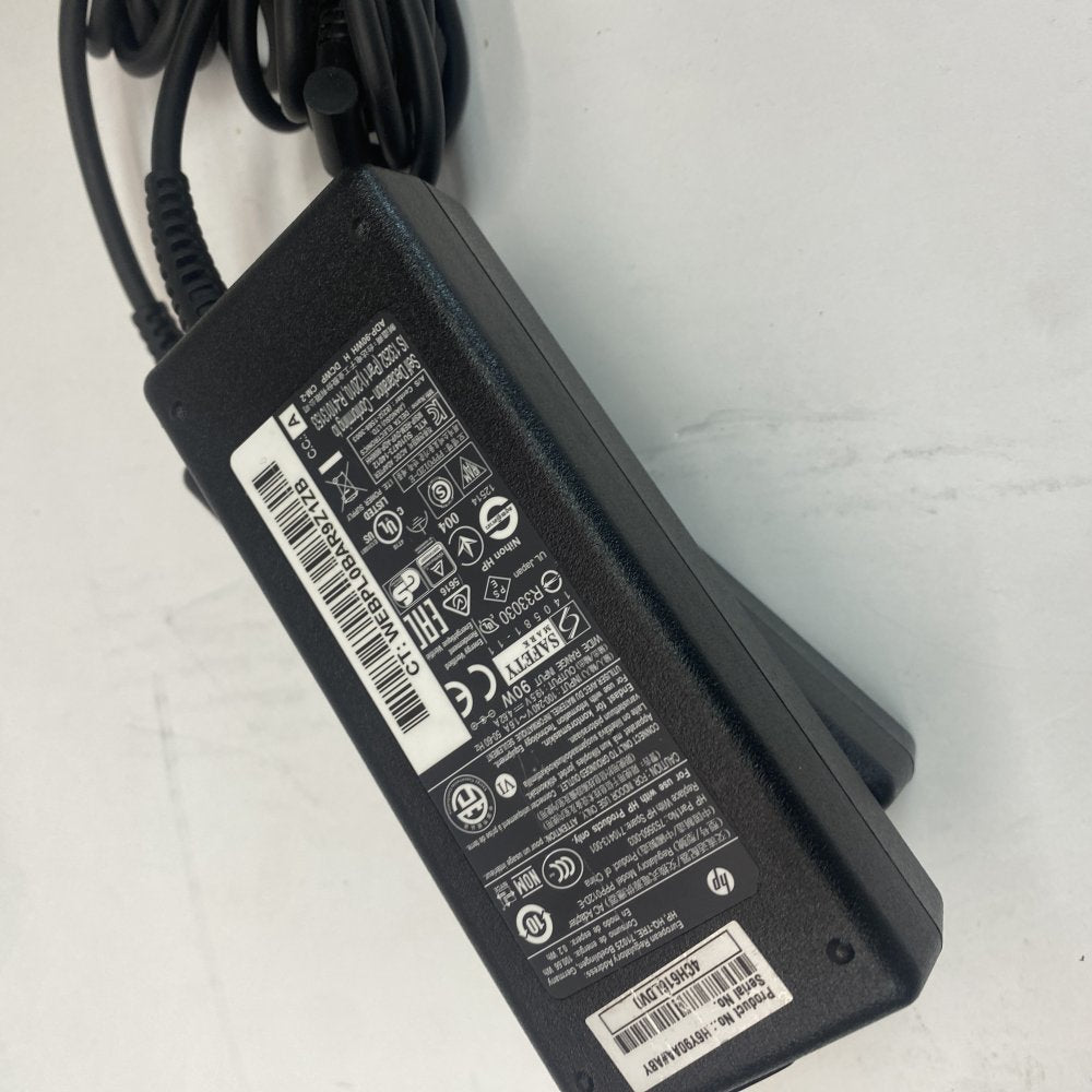 55 x Bulk HP Blue Tip Chargers with Mixed Watts