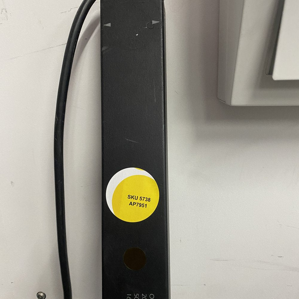 Remote Rack PDU APC AP7951 Ethernet In110 Out 230V 24-Outlet - FULLY TESTED