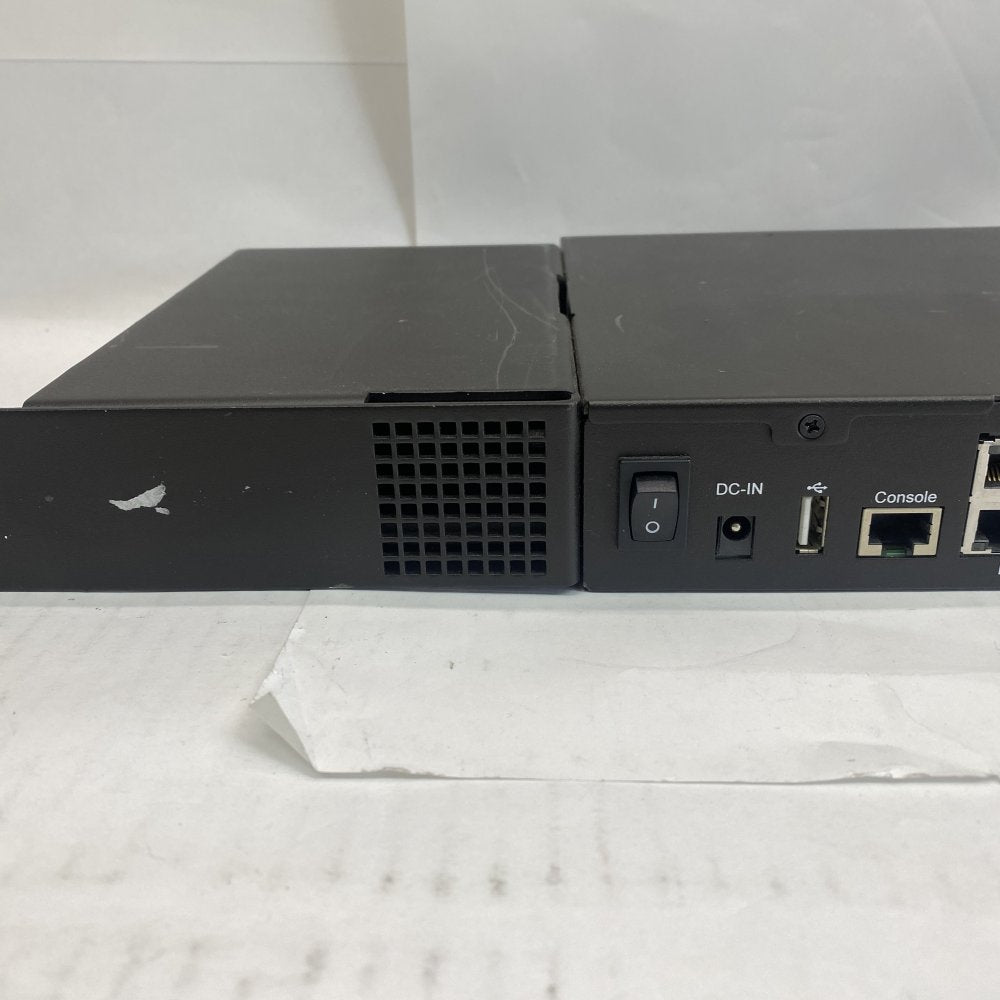 Enterprise Networking Lot: Nuage VPN Router, 2x Planet Servers