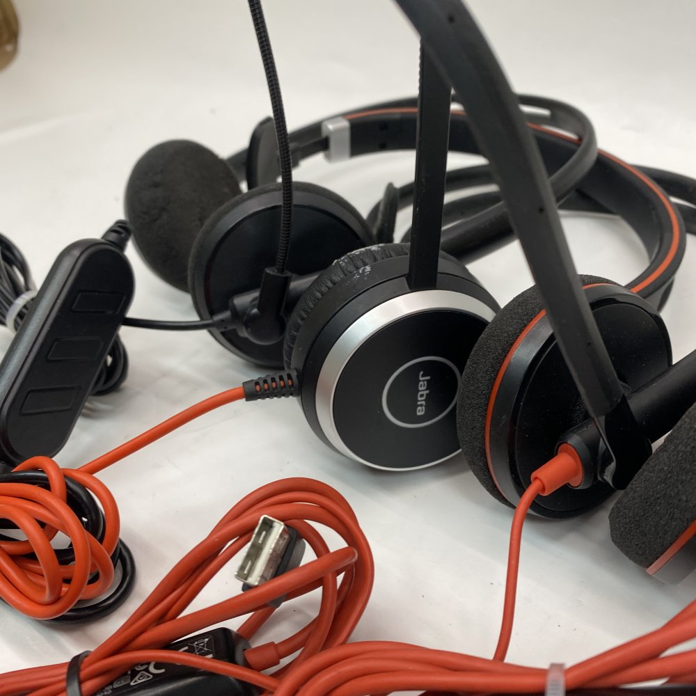 Job Lot Jabra Plantronics USB Headset Noise-Cancelling Boom Mic Bundle