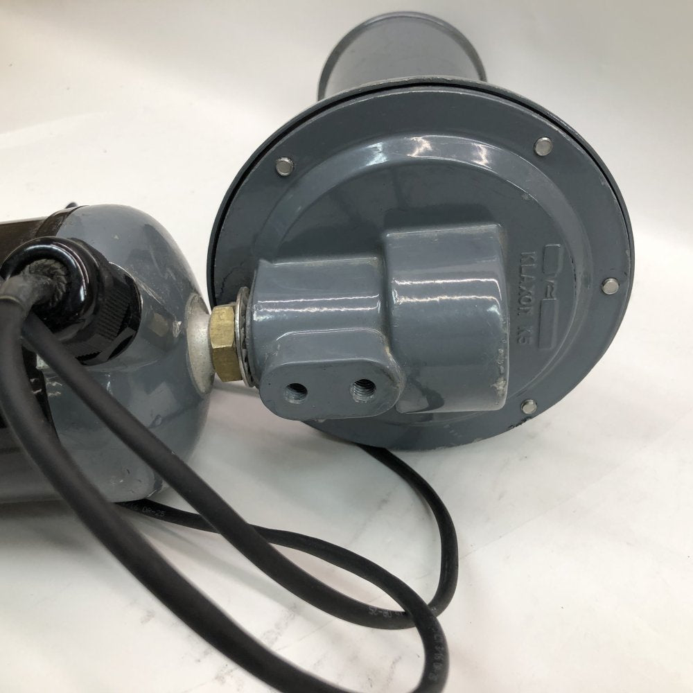 Industrial High-Decibel Siren 12V DC 5A Moflash AHA1-2000 2-Pin Connector