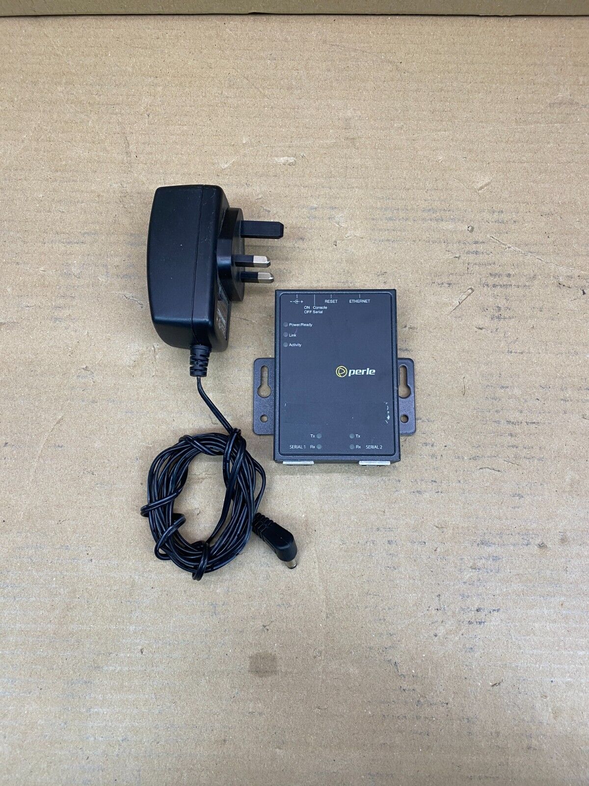 Industrial Dual Gigabit Ethernet Serial Device Server Perle IOLAN SDG2