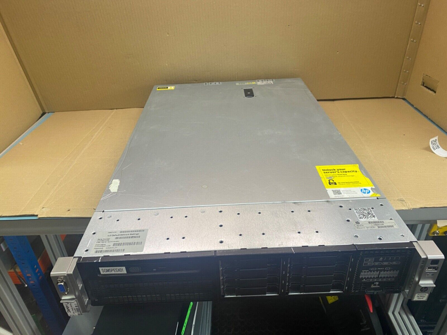 Server HP Proliant DL380p Gen 8, E5-2665 2.40GHz, 128GB RAM, Rack-Mount