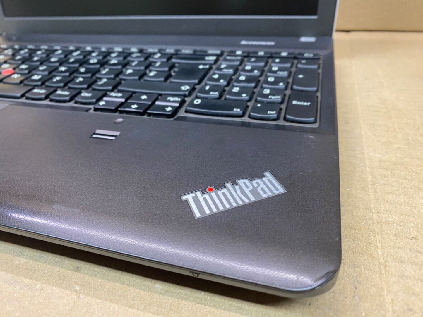 Lenovo ThinkPad E540 Laptop i5-4200M 12GB RAM 446GB SSD Win 11 Pro, Key Fault
