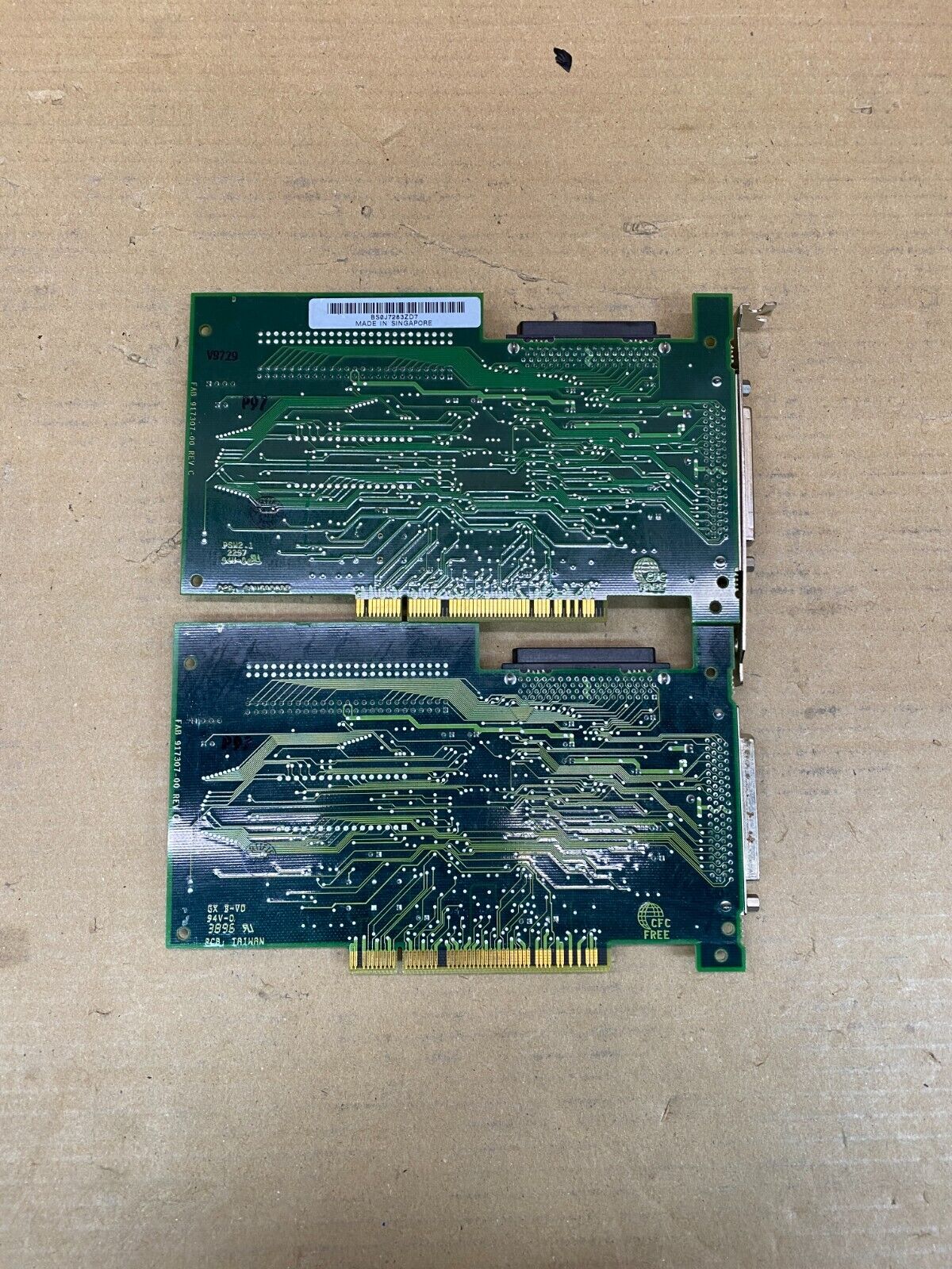 SCSI Controller, Ultra Wide 40MBps Adaptec AHA-2940UW Professional
