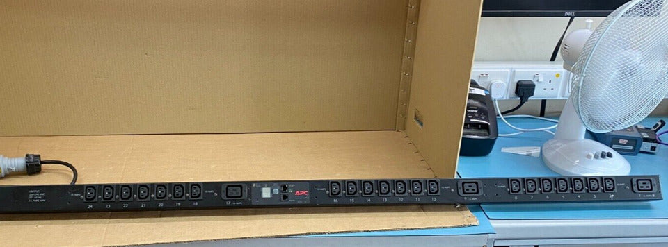 APC AP7951 PDU, Rack, 250V, Blue Connector - FULLY TESTED