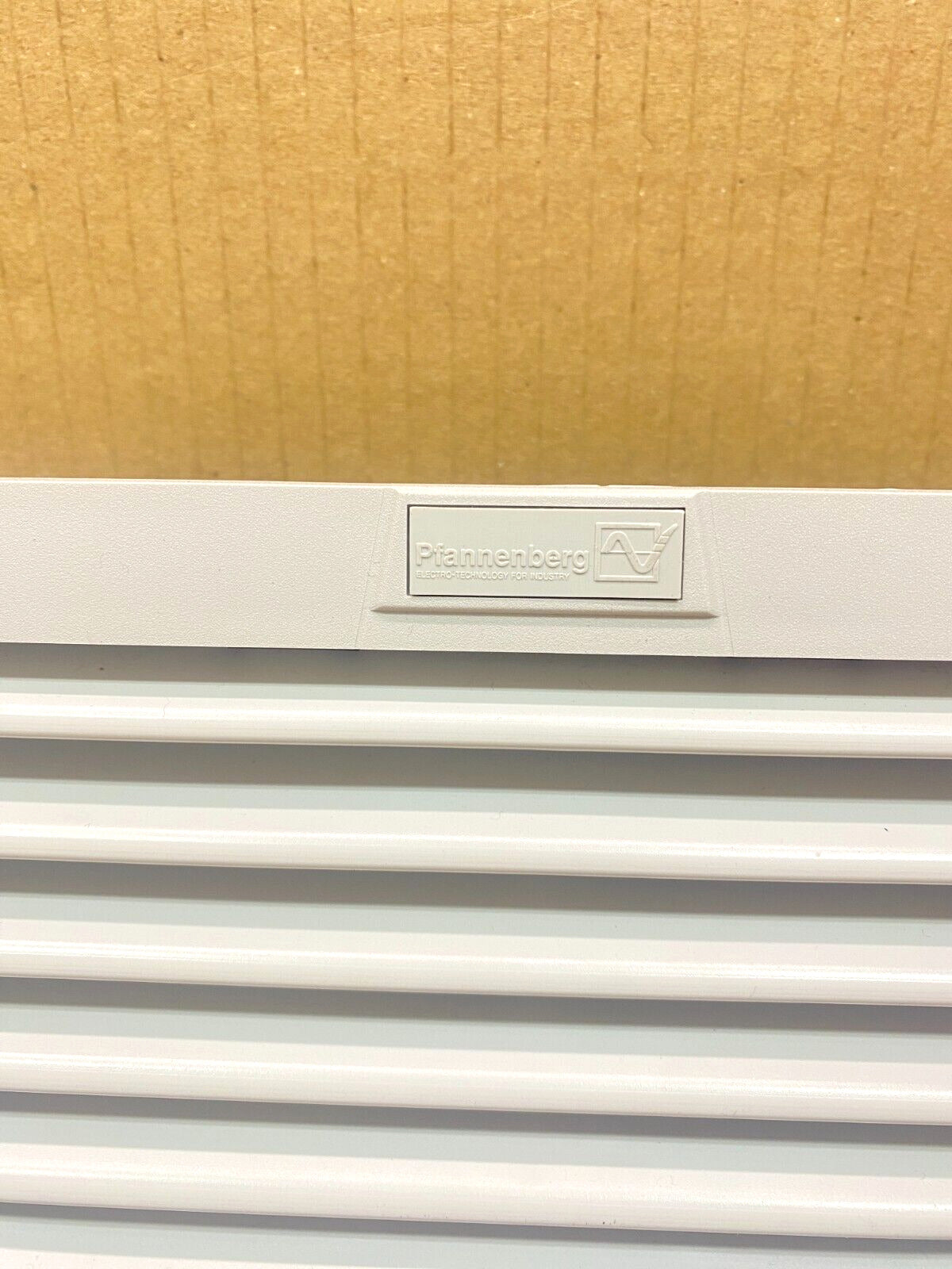 Industrial Cooling Enclosure Filter Fan, Pfannenberg PF 32.000 Efficient