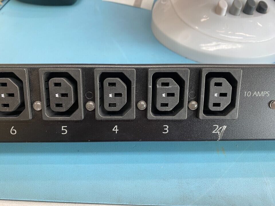 APC AP7951 PDU, Rack, 250V, Blue Connector - FULLY TESTED