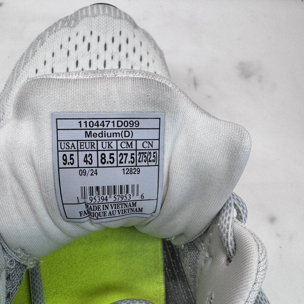 Brooks Glycerin Max Men's UK 8.5 White/Gray Running Shoes Preowned