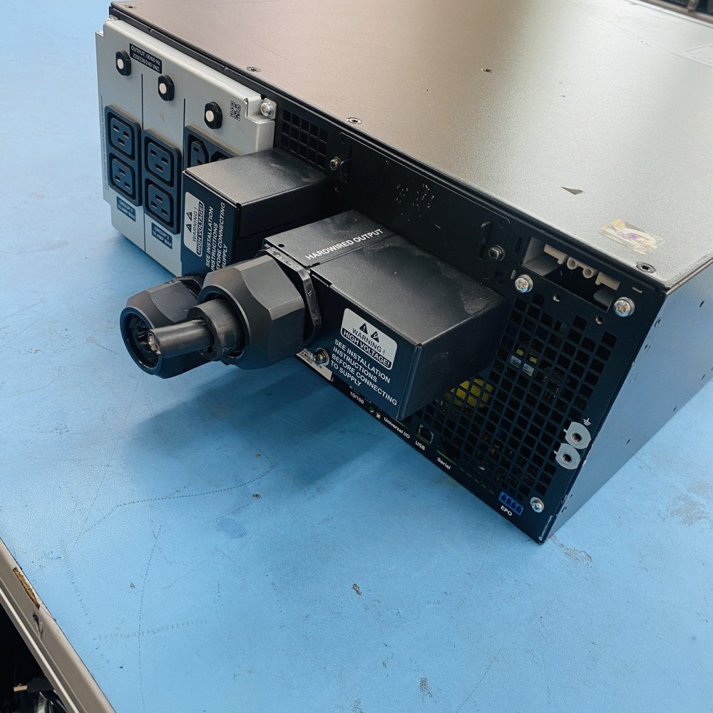 Enterprise UPS 6kVA Sinewave 230VAC APC SRT6KRMXLI IEC USB Ethernet Rack