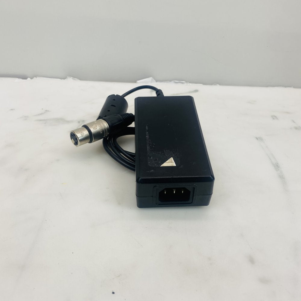 Tektronix WVR 5200 Video Waveform Monitor (Faulty)