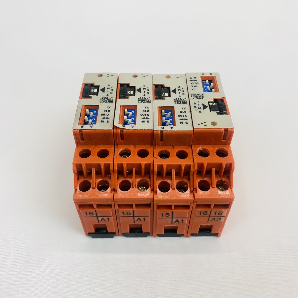 Broyce Control M1DOM Timer Relay Modules Set of 4 24-240V DIN Mount Grade B