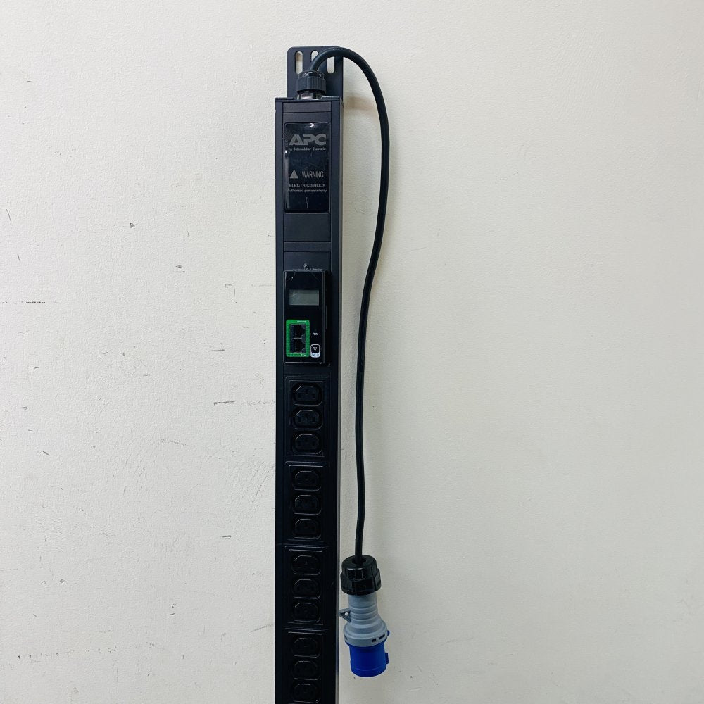 APC by Schneider Electric EasyPDU Metered EPDU1116M 16A Rack PDU Grade B