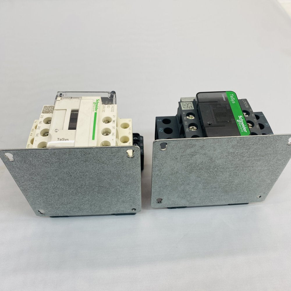 Schneider Electric TeSys Contactors LC1D128 & CAD32 - Pair Grade B
