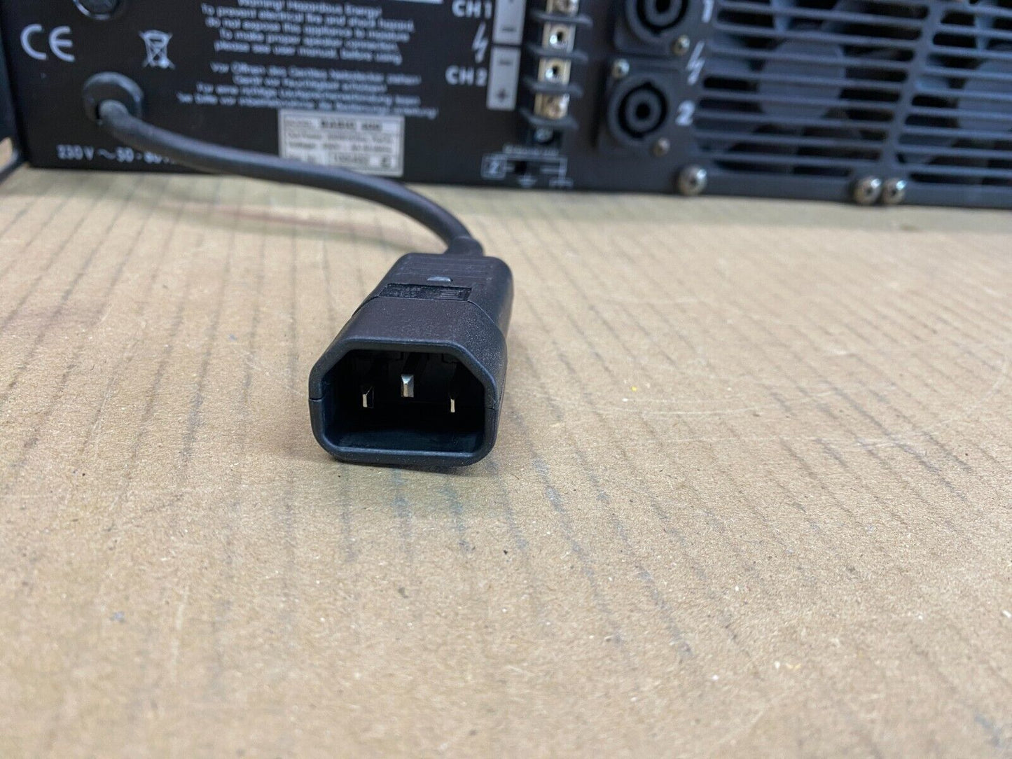 Bittner Basic 400 Stereo Amplifier XLR Inputs Speakon Connections