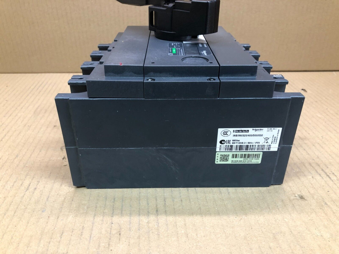 Industrial 630A Switch Disconnector Schneider Electric INS630 3 Poles