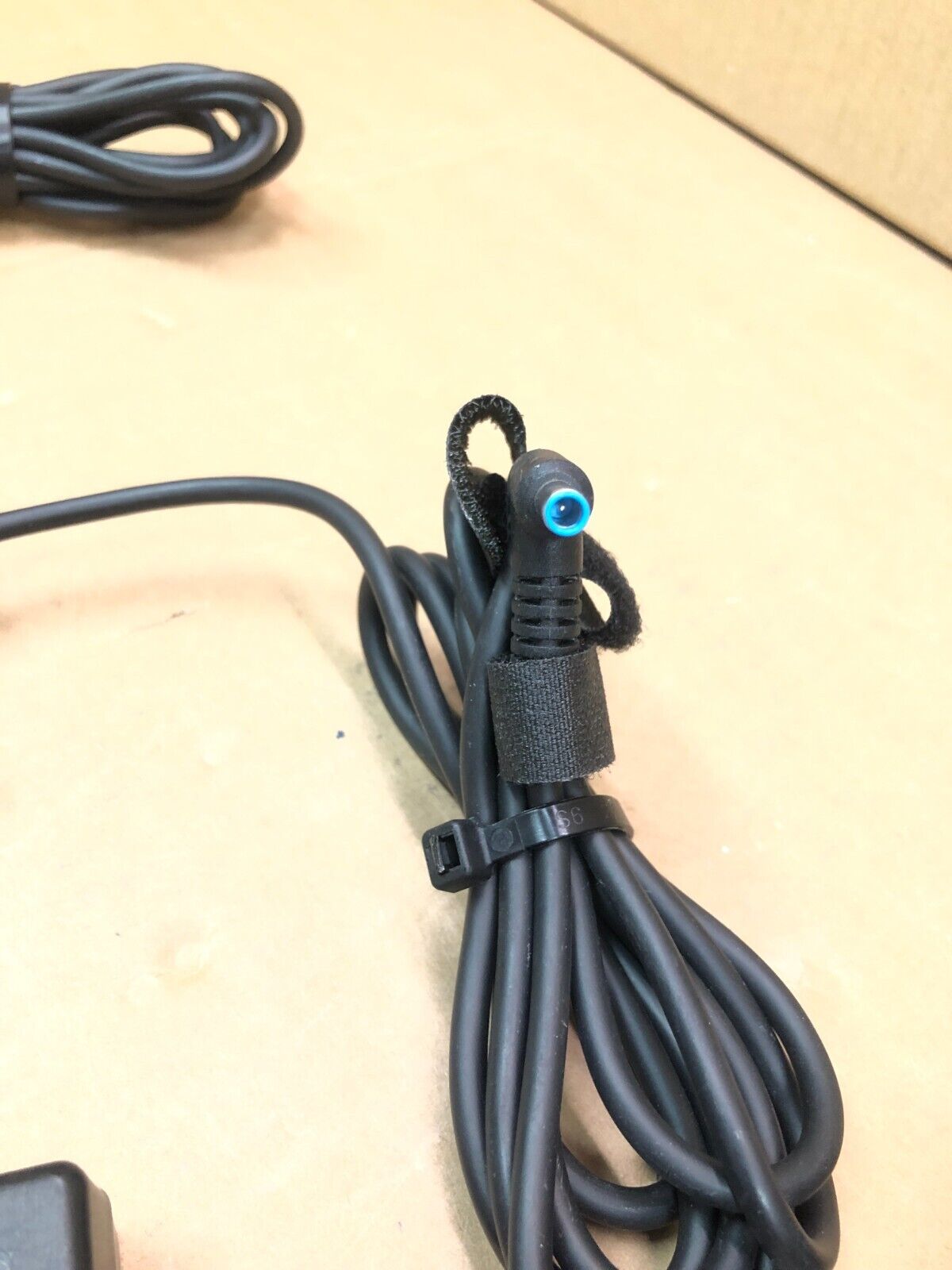 HP TPN-CA14 Laptop Charger 45W 19.5V 2.31A Power Adapter Essential