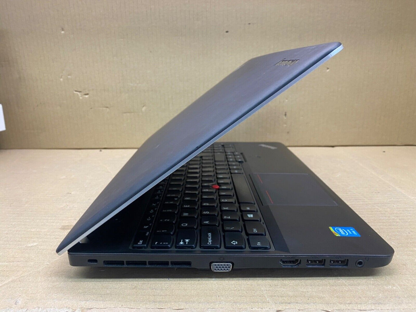 Lenovo ThinkPad E540 Laptop i5-4200M 12GB RAM 446GB SSD Win 11 Pro, Key Fault