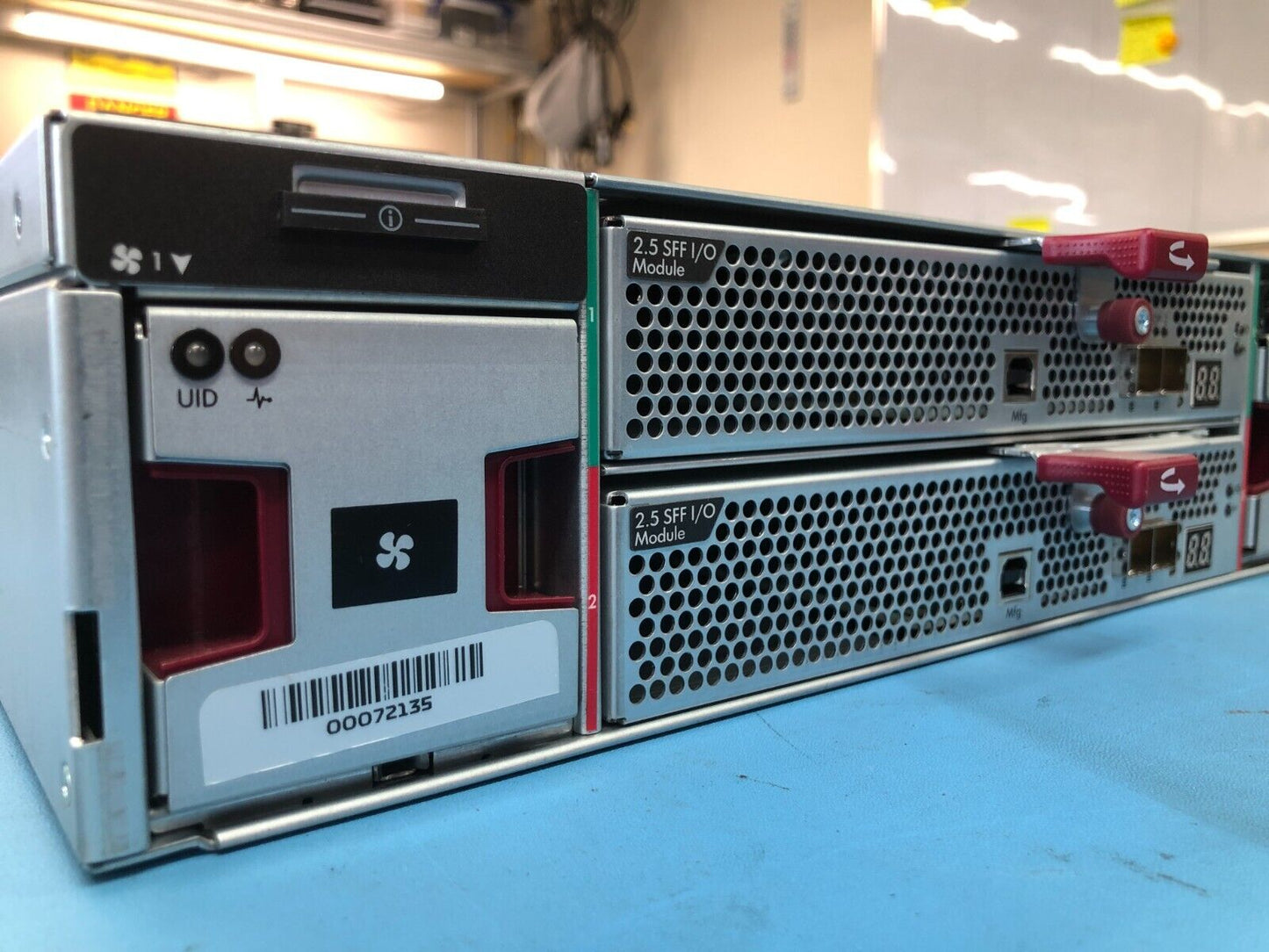 Professional 12Gb SAS Storage Enclosure HPE D3710 2U 25 Bay RAID Rack