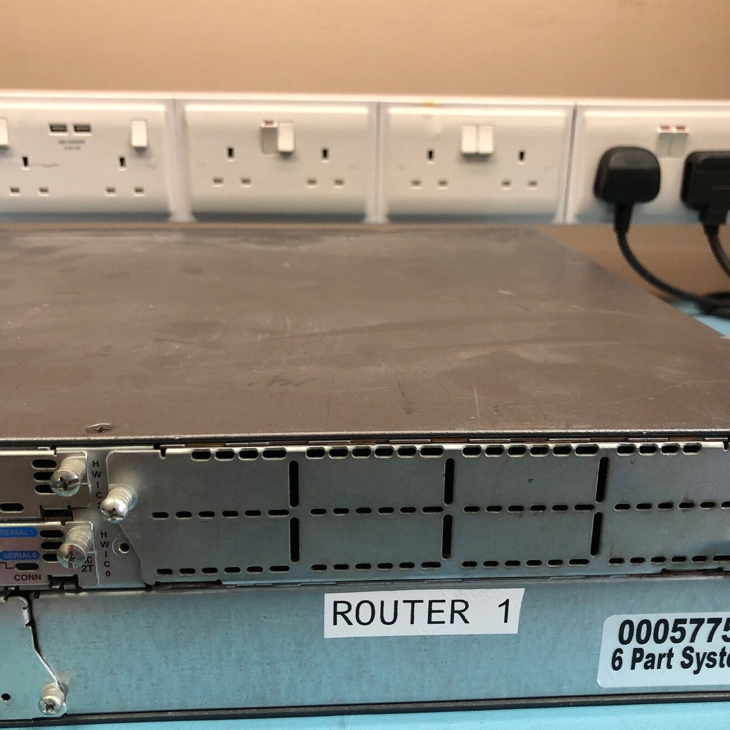 High-Security Ethernet Router, Cisco 2821-HSEC/K9 V03, Dual Gigabit Ports