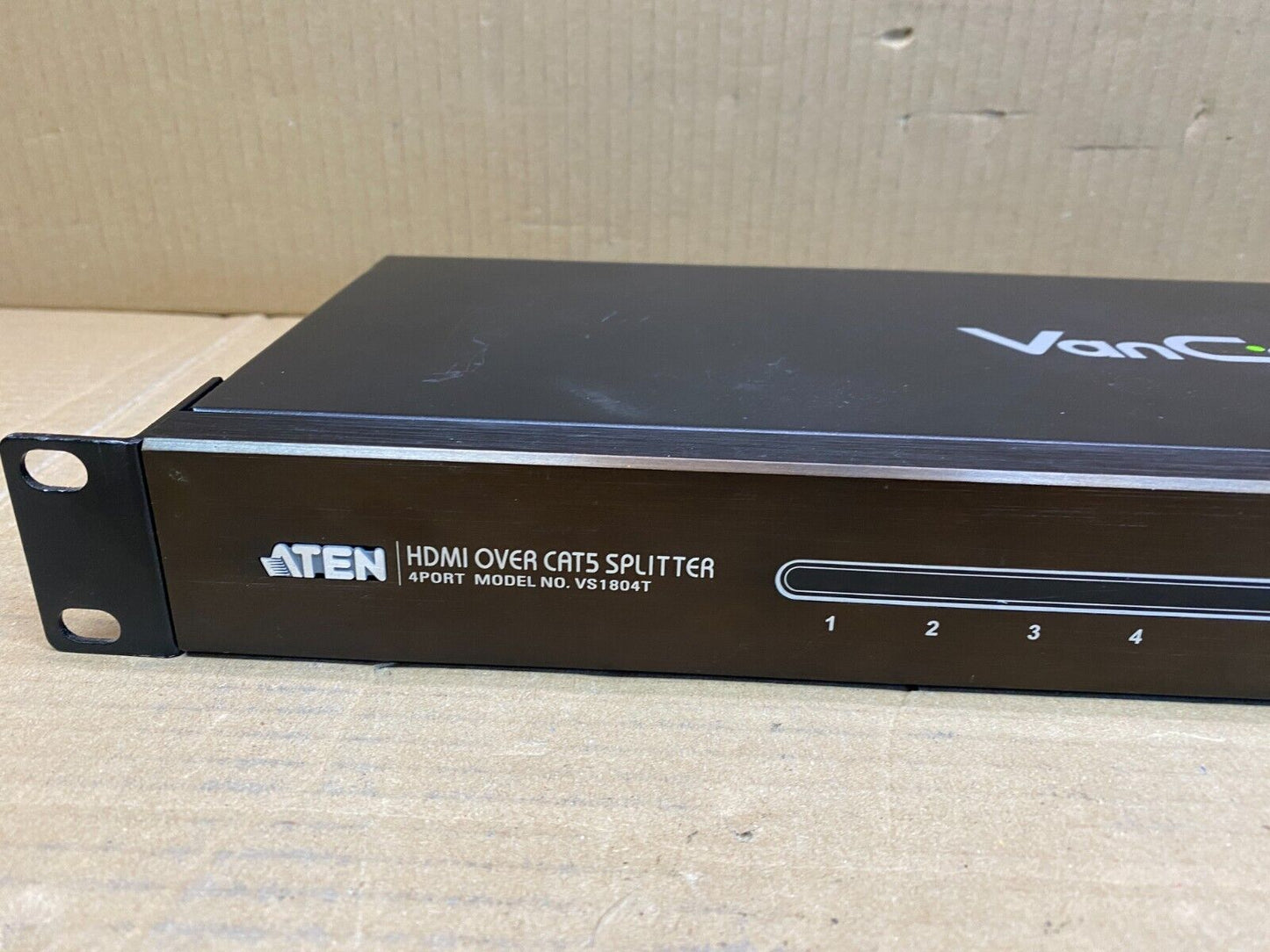 ATEN VS1804T 4-Port HDMI Over Cat5 Splitter HD Video Distribution