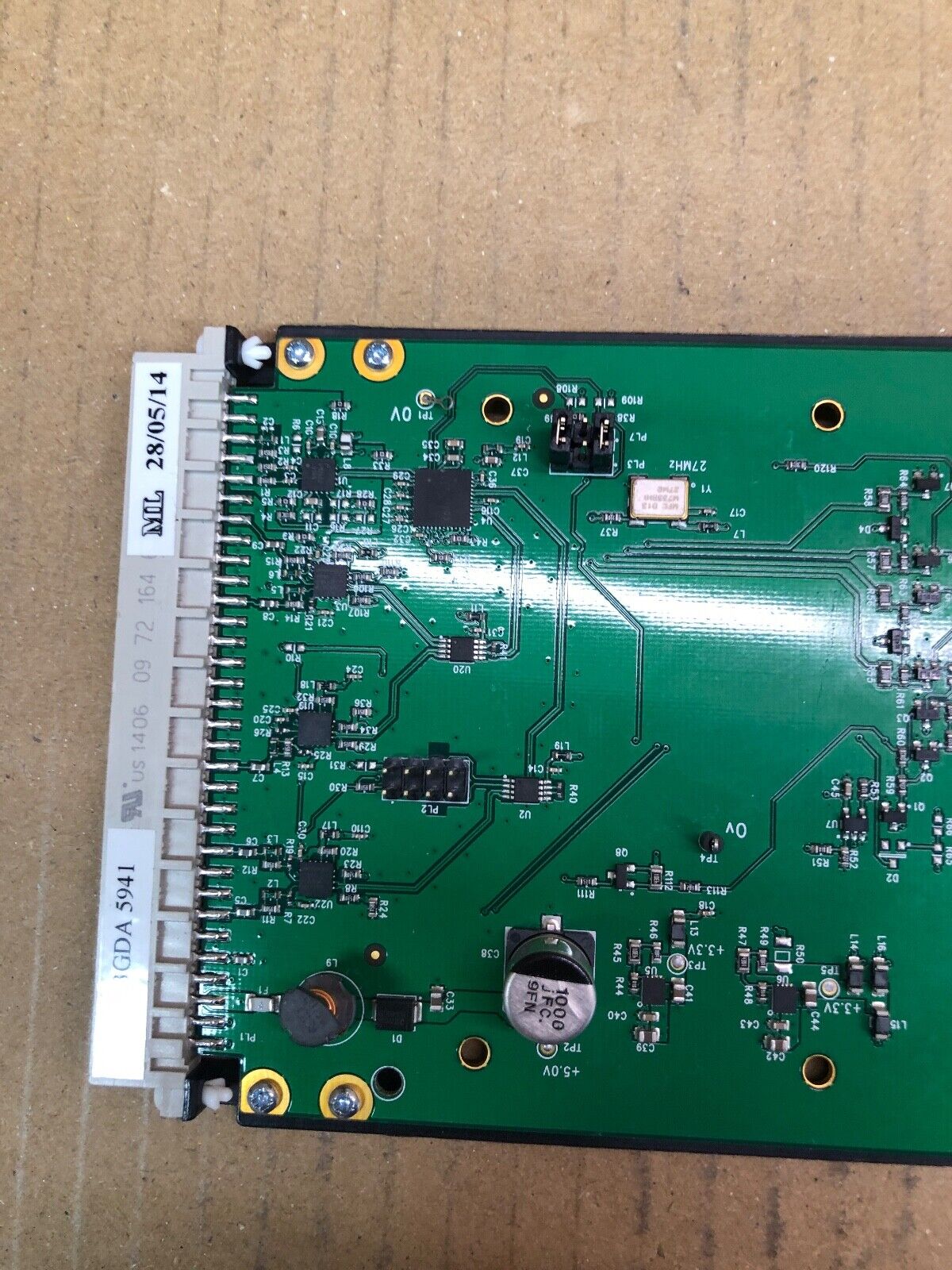 Broadcast Reclocking SDI Distribution Amplifier Crystal Vision 1080p 3G HD
