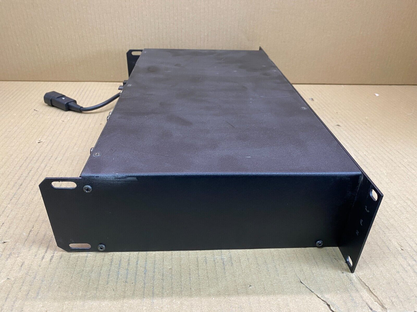 Bittner Basic 400 Stereo Amplifier XLR Inputs Speakon Connections