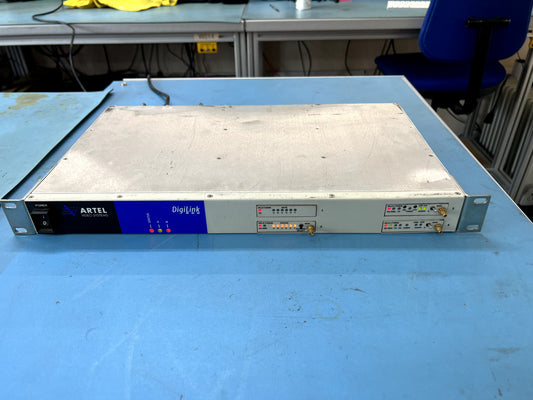 Professional DigiLink DL4000 Media Platform Chassis 4-Slot Fiber Hub