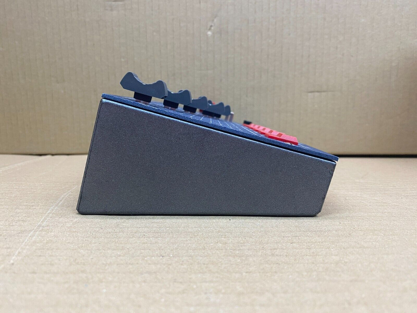 DMX Digital Lighting Controller Anytronics MiniDesk 6 Channel Controller