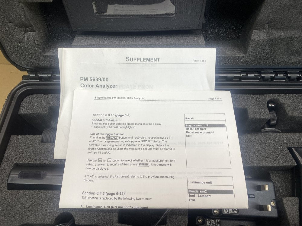CRT HDTV Colour Analyser PM 5639 Portable PC-Compatible 64x128 LCD Display