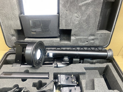 CRT HDTV Colour Analyser PM 5639 Portable PC-Compatible 64x128 LCD Display