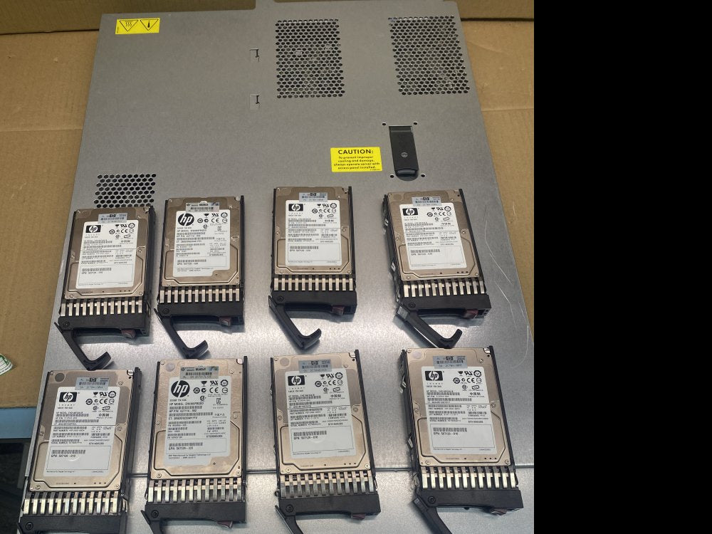 HP Server ProLiant DL360 G7 2x Xeon E5630 49GB RAM 8x 146GB HDD iLO 3