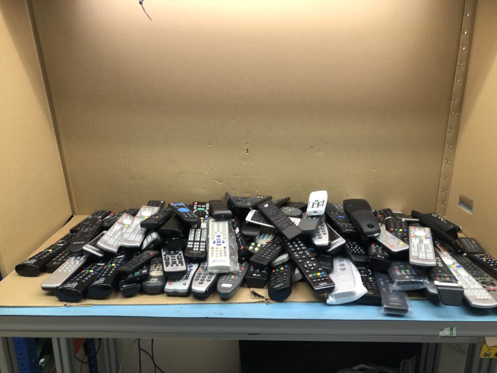 Bulk Untested TV Remote Lot - LG Samsung Sony Panasonic Universal Control