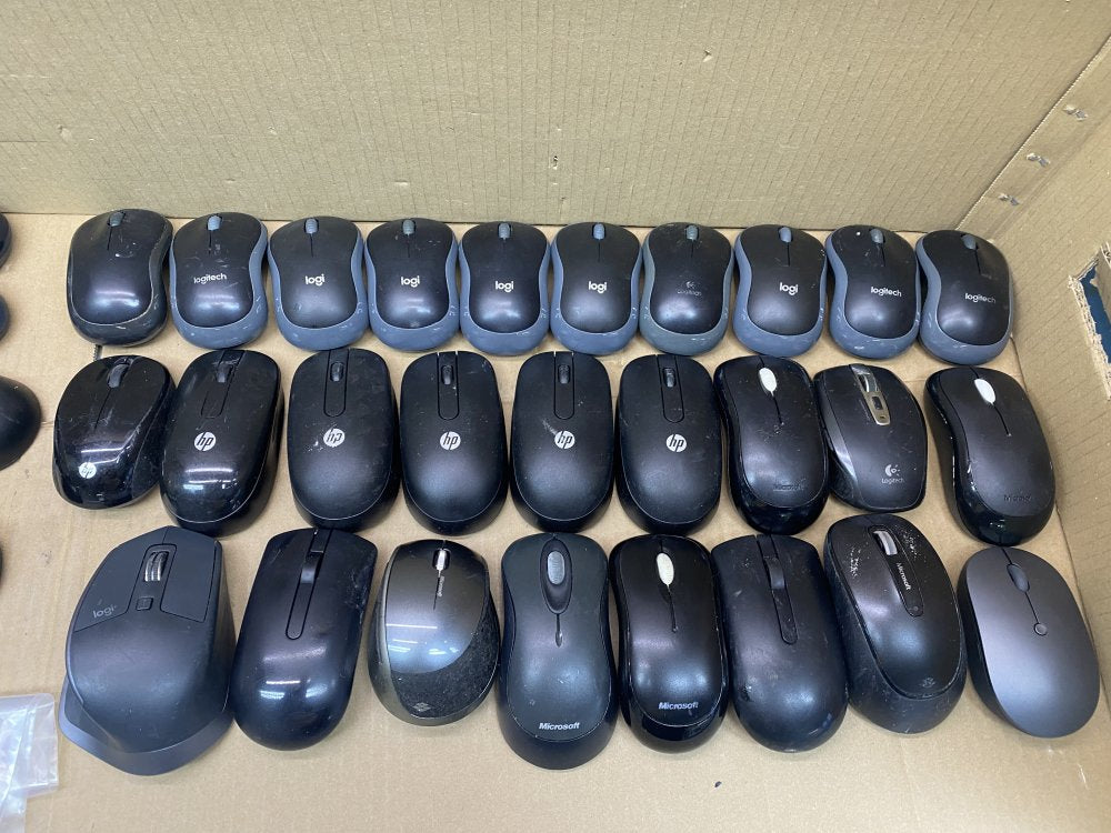 Mixed Wired & Wireless Computer Mice Lot - 44 Logitech, Microsoft, HP
