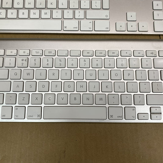 Apple Wired Wireless Keyboard Set - No Batteries Included, Elegant White