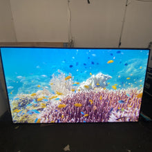 Professional 4K UHD Smart Signage Monitor, Samsung QM98F, HDMI USB 98" Display