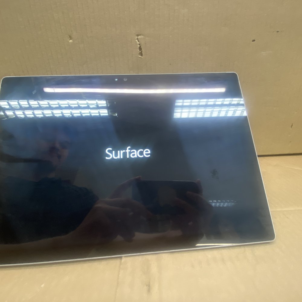 Microsoft Surface Pro 4 i5 Tablet 8GB RAM 256GB SSD Win11 Pro Dock