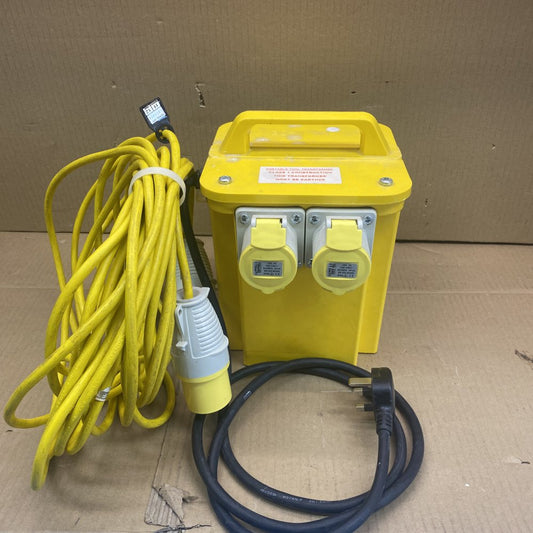 Portable Transformer Carroll & Meynell 1.5kVA 230V to 110V IP44 Tool
