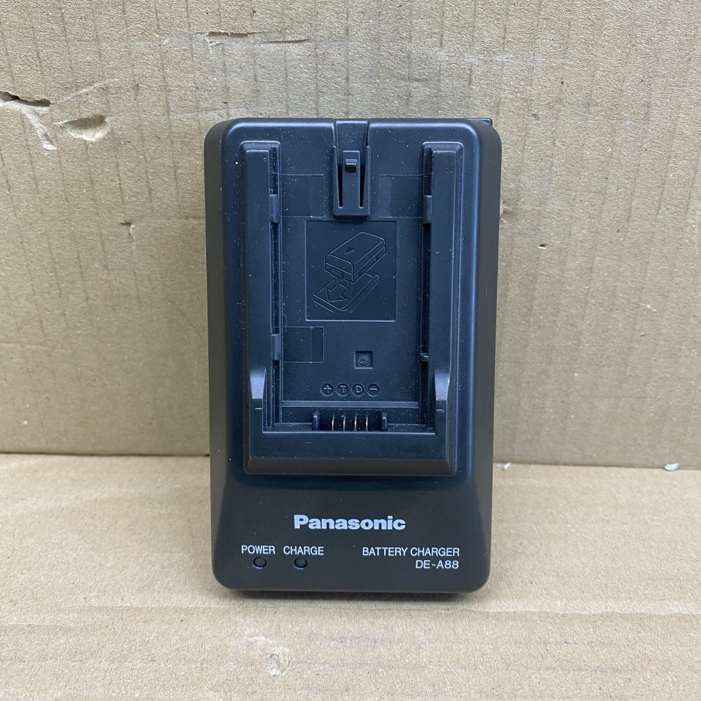 Panasonic DE-A88 OEM Battery Charger for VW-VBG6 Camcorder Battery